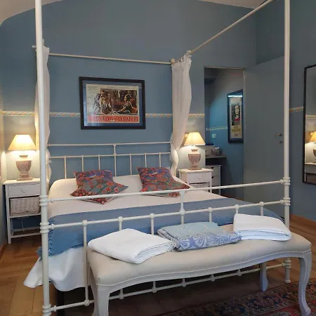 Ettore Manni Bed & Breakfast 2*
